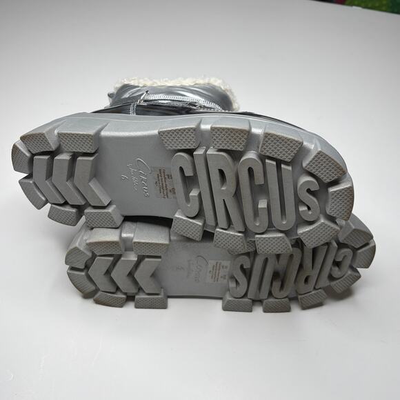 Circus by Sam Edelman Metallic Silver Platform Boots 6 - Picture 4 of 5